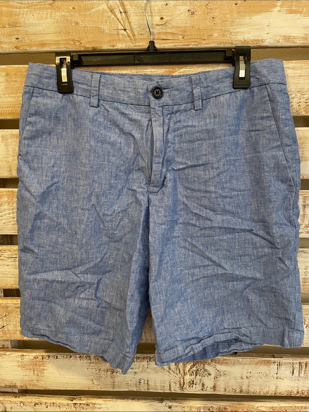Banana Republic Aiden Linen-Blend Chino Shorts in a light blue colorway Size 33